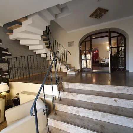 Zur Traube 프레이버그